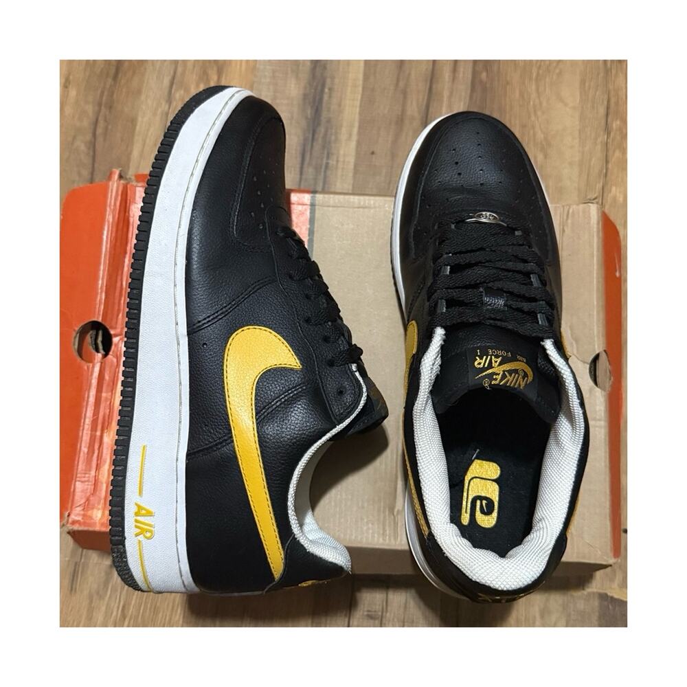 2004 Nike Air Force 1 Black University Gold Batman